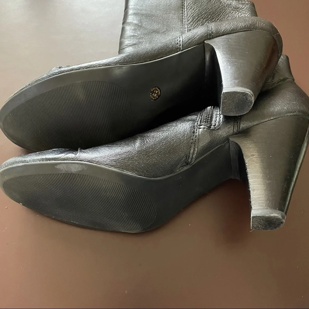 A.N.A. (Ana)  Black Leather Heeled Booties